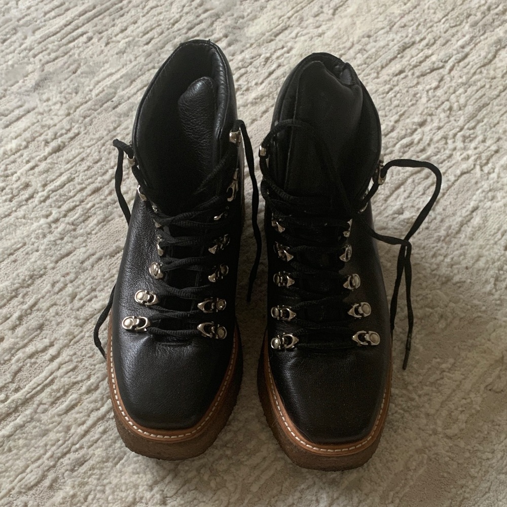 FLASH SALE ⚡️ Jeffrey Campbell Black Lace Up Winter Boots